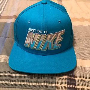 Nike Snapback hat